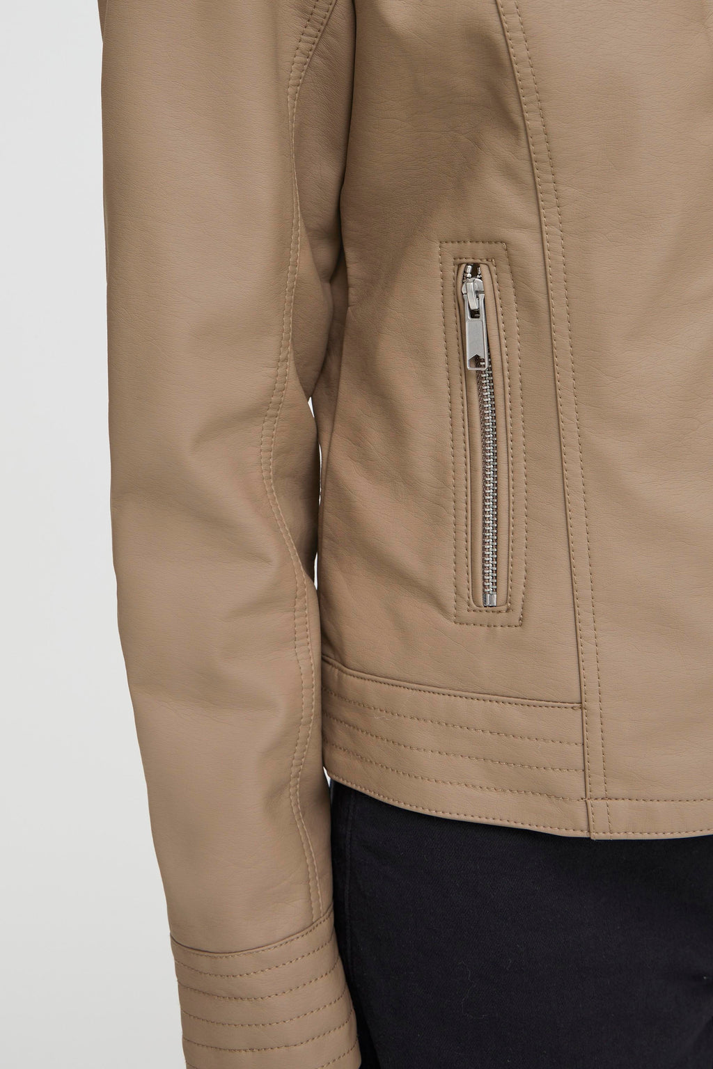 VELLORA KNITWEAR Acom Faux Leather Biker Jacket