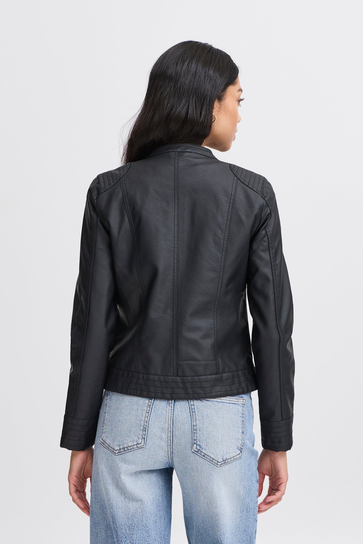 VELLORA KNITWEAR Acom Faux Leather Jacket