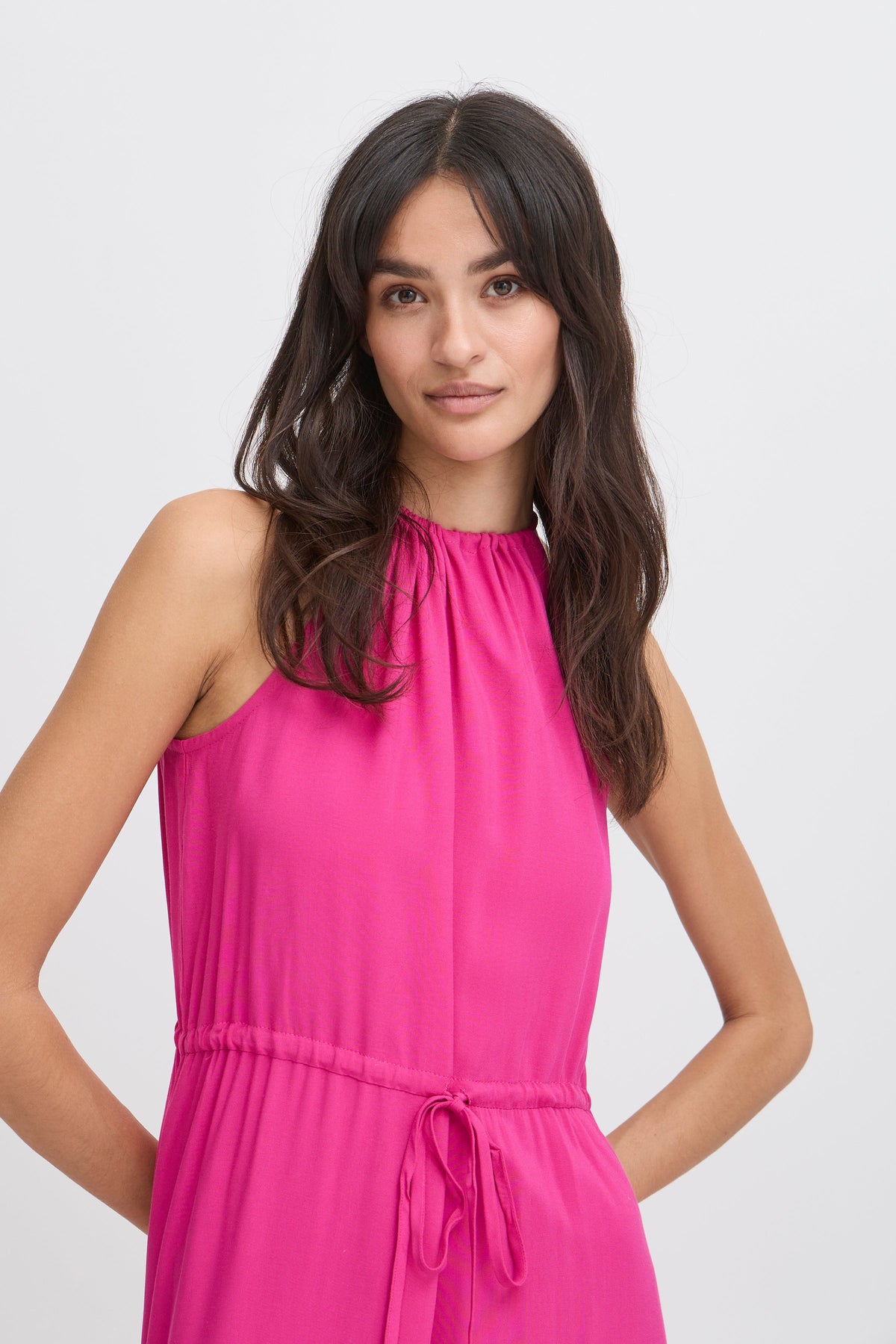 VELLORA KNITWEAR Gigi Summer Sleeveless Tie Waist Maxi Dress