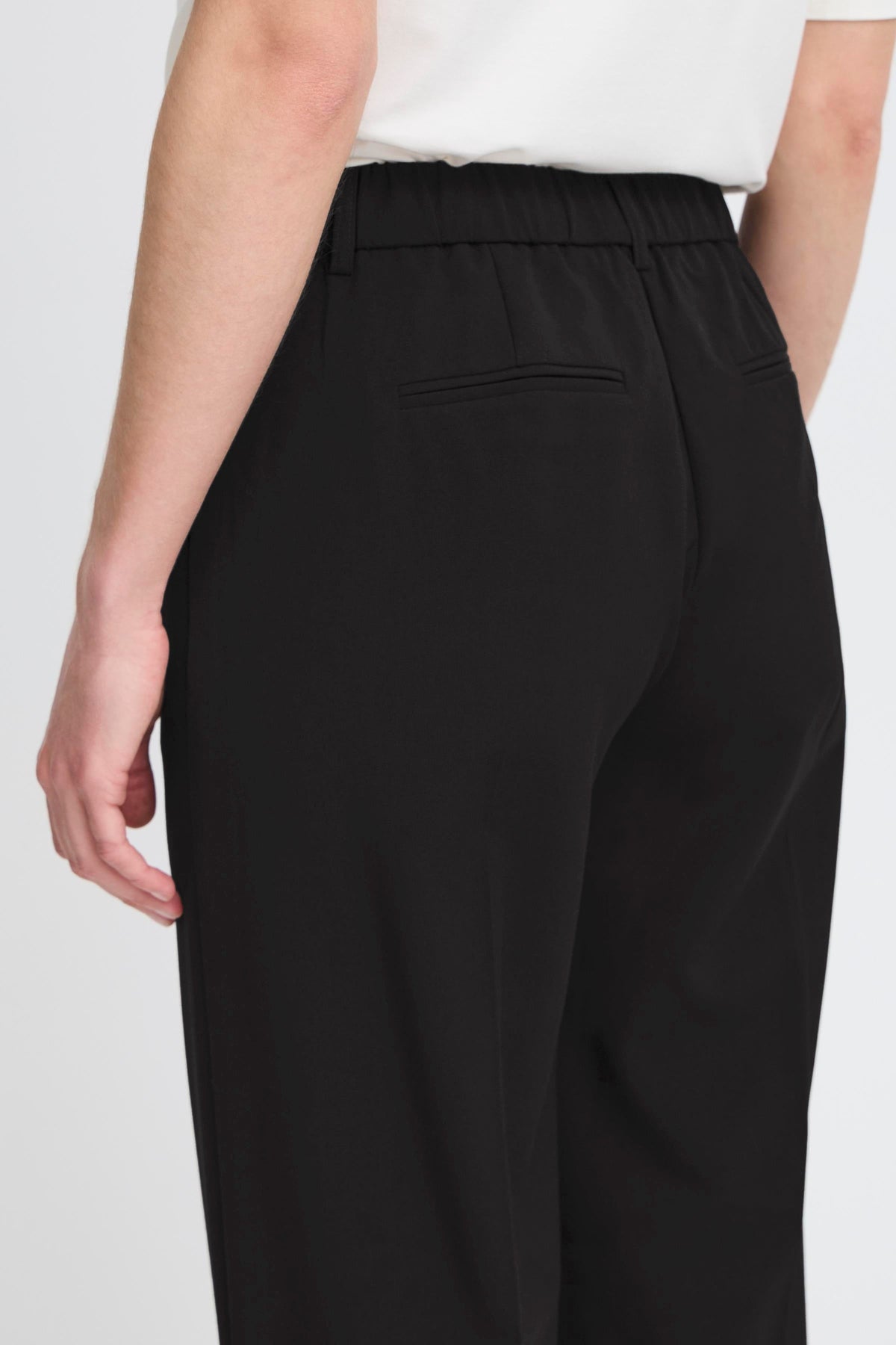 VELLORA KNITWEAR danta Wide Leg Crop Trousers
