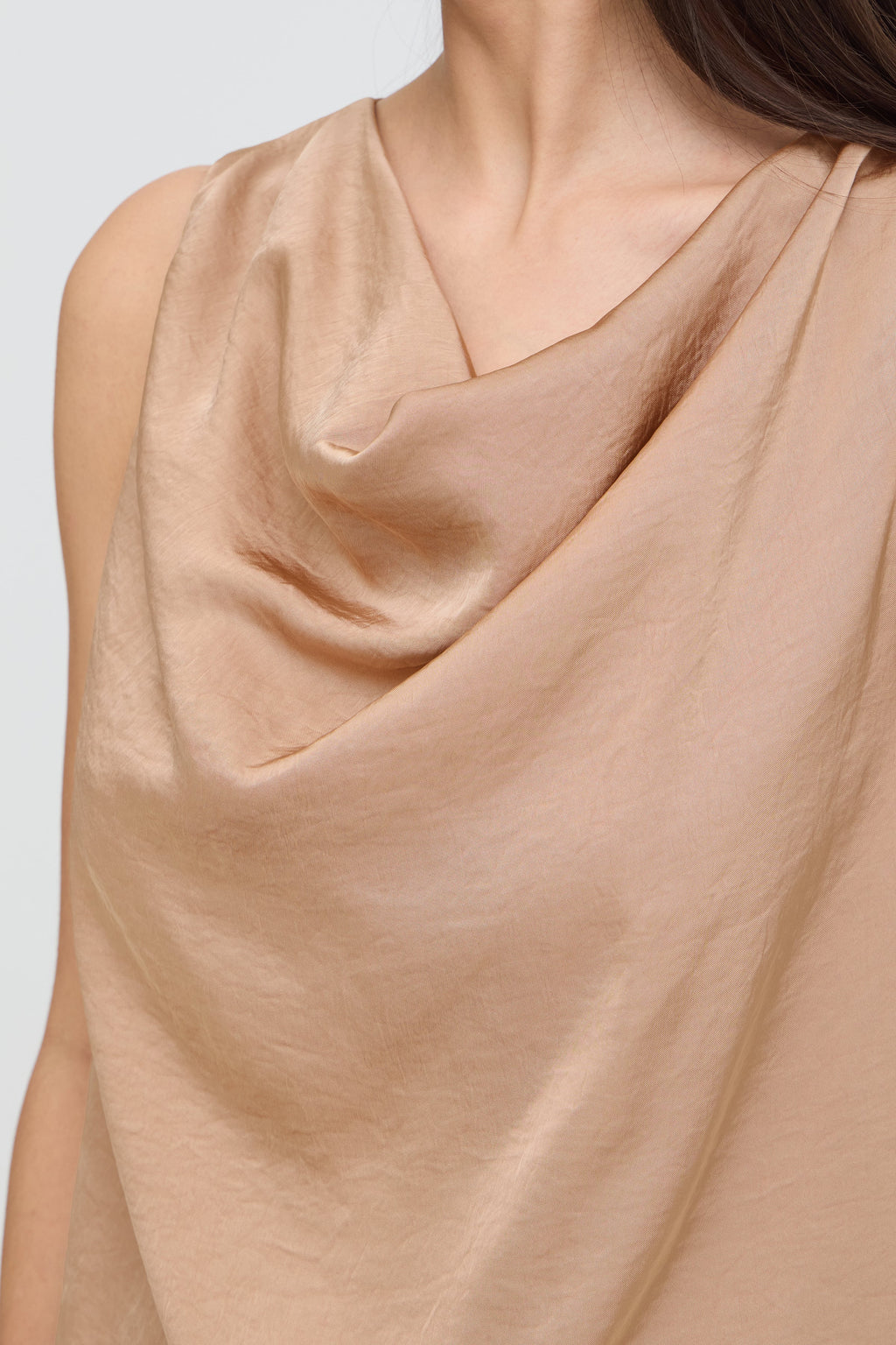 VELLORA KNITWEAR Dacanna Satin Cowl Neck Sleeveless Top