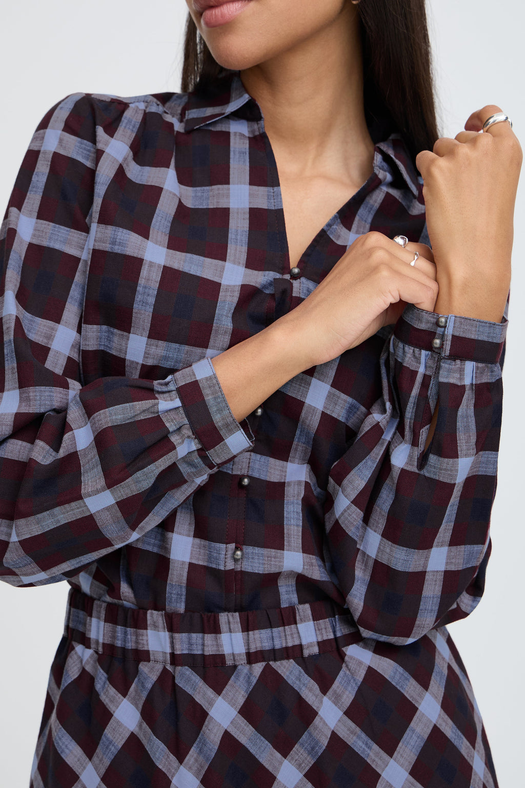 VELLORA KNITWEAR Flanny Check V-Neck Button Through Shirt